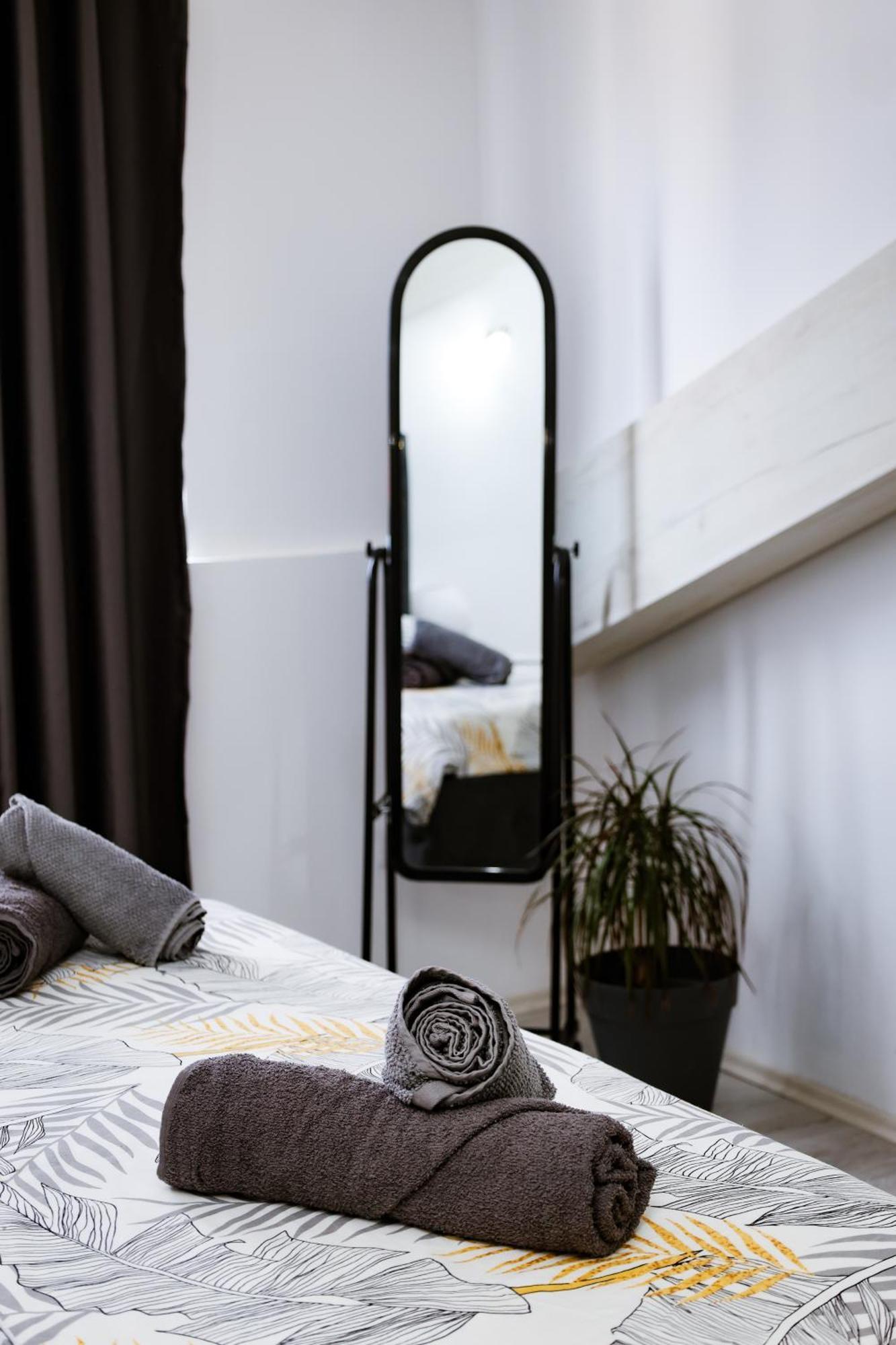 Lola Apartment *