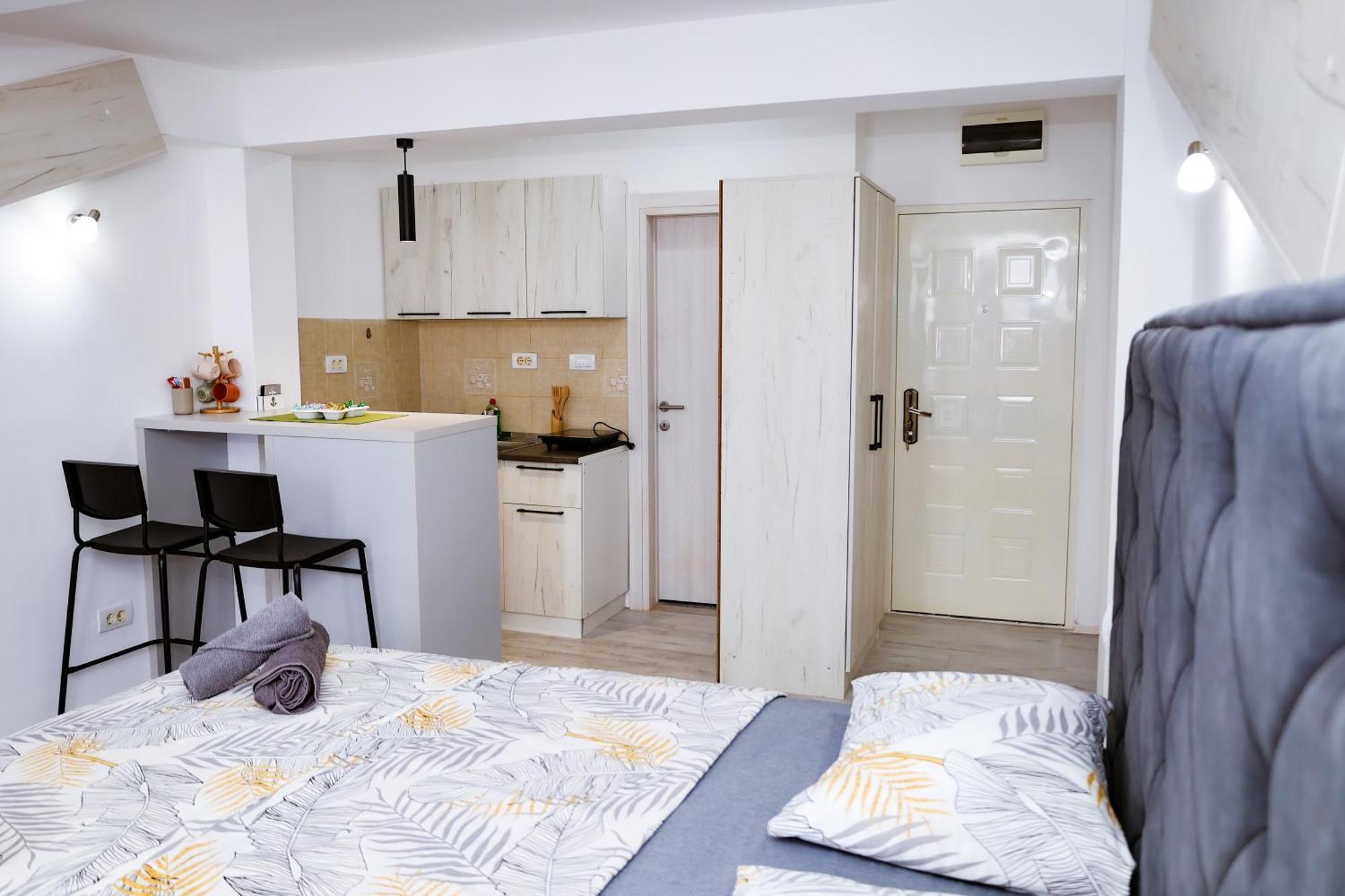 Lola Apartment